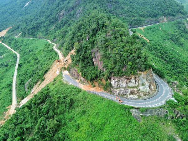 Đèo Khánh Lê cho tất cả xe lưu thông từ 5 - 18 giờ hằng ngày Đèo Khánh Lê cho tất cả xe lưu thông từ 5 - 18 giờ hằng ngày