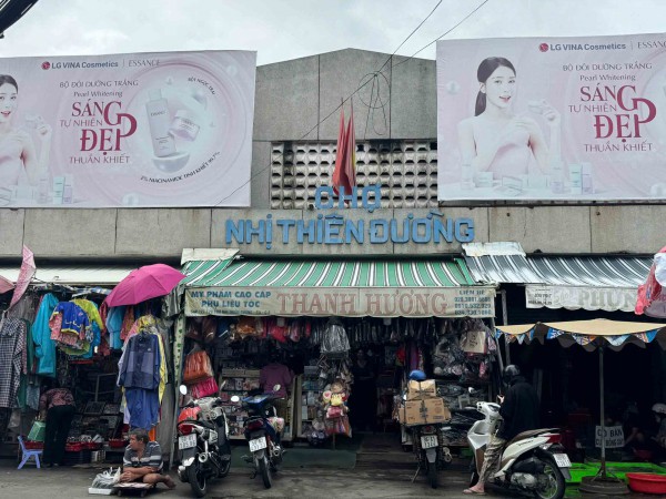 Đời chợ ở TP.HCM: Chợ xưa chưa xa, người xưa còn đó Đời chợ ở TP.HCM: Chợ xưa chưa xa, người xưa còn đó