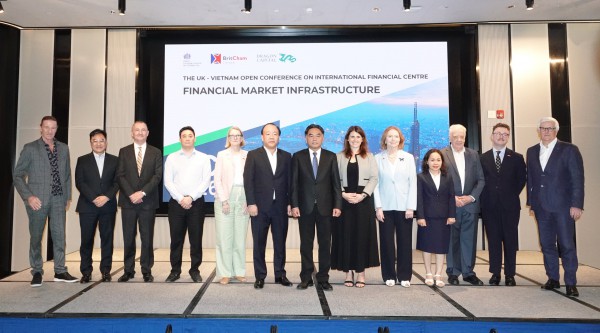 Đối tác Anh đồng hành TP.HCM xây dựng trung tâm tài chính quốc tế đẳng cấp thế giới