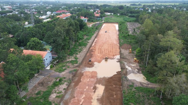 Đồng Nai: Hàng loạt dự án trọng điểm chậm tiến độ vì vướng mặt bằng