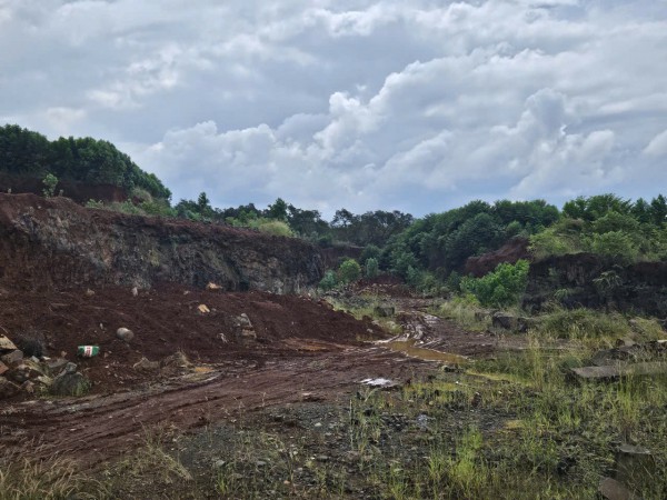 Đồng Nai: Đề nghị xử lý vụ khai thác khoáng sản trái phép tại xã Bom Bo Đồng Nai: Đề nghị xử lý vụ khai thác khoáng sản trái phép tại xã Bom Bo