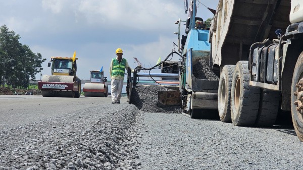 Đồng Nai sẽ điều chuyển lãnh đạo giải ngân đầu tư công thấp Đồng Nai sẽ điều chuyển lãnh đạo giải ngân đầu tư công thấp