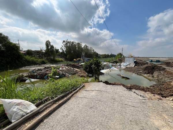 Đồng Tháp: Sạt lở ao cá tra, thiệt hại hơn 7,5 tỉ đồng