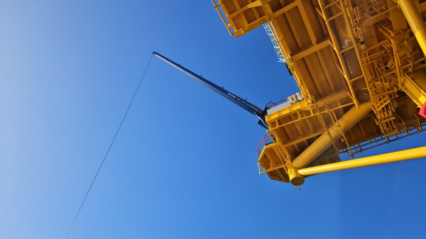 Đu dây lên nhà giàn DK1: Trải nghiệm không quên giữa trùng khơi