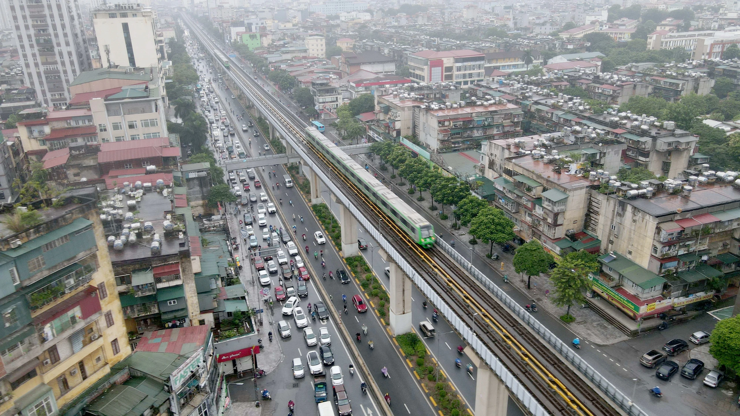 Đường sắt đô thị sẽ giúp Hà Nội hết tắc đường?