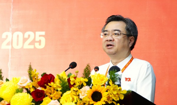 Ông Nguyễn Thanh Nghị làm Bí thư Đảng ủy các cơ quan Đảng TP.HCM nhiệm kỳ mới Ông Nguyễn Thanh Nghị làm Bí thư Đảng ủy các cơ quan Đảng TP.HCM nhiệm kỳ mới