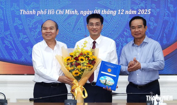 Ông Phạm Văn Nghì làm Chánh thanh tra TP.HCM Ông Phạm Văn Nghì làm Chánh thanh tra TP.HCM