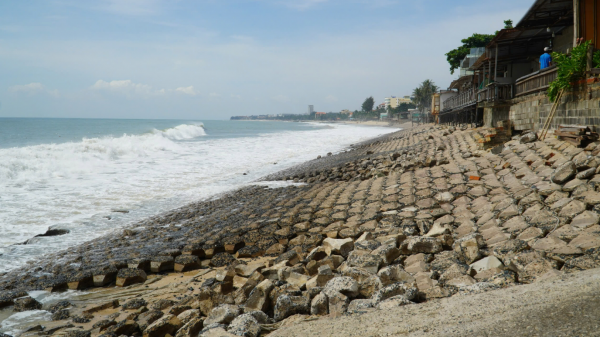 Ứng phó bão số 15: Lâm Đồng cấm tàu thuyền ra biển