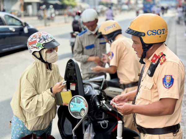 Ý thức là chìa khóa an toàn trên đường