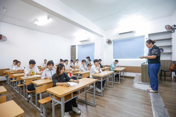 10 thí sinh bị đình chỉ thi tốt nghiệp THPT môn ngữ văn 10 thí sinh bị đình chỉ thi tốt nghiệp THPT môn ngữ văn