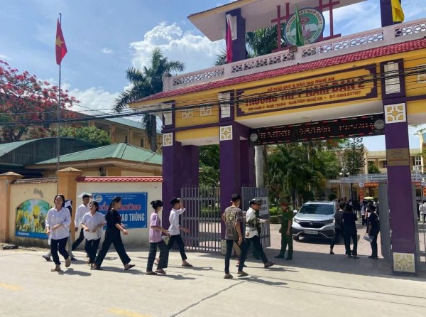 2,5 điểm vẫn trúng tuyển lớp 10