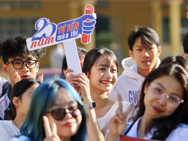 25 năm Tư vấn mùa thi: Hành trình của sự bền bỉ và đổi mới