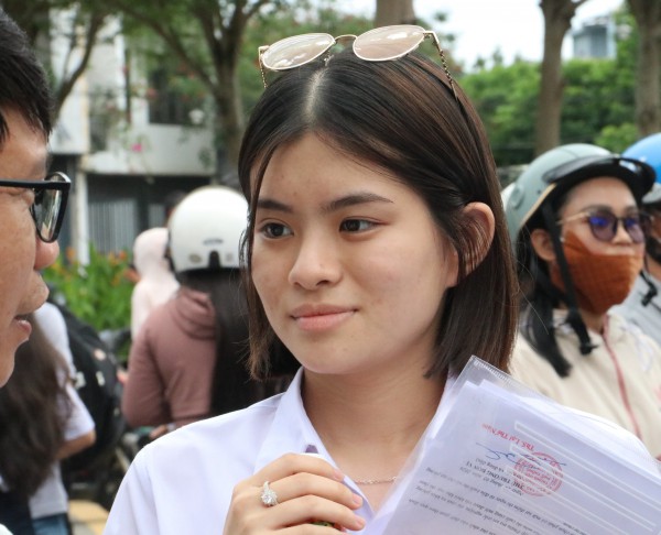 AI vào đề thi tốt nghiệp THPT: 'Đúng như dự đoán' của nhiều thí sinh Đà Nẵng AI vào đề thi tốt nghiệp THPT: 'Đúng như dự đoán' của nhiều thí sinh Đà Nẵng