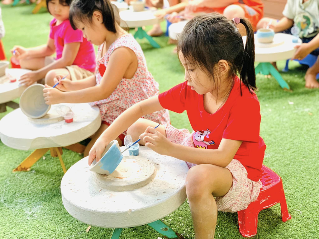 An toàn cho trẻ mầm non học hè