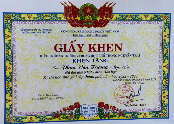 Ba mẹ á khoa khối A toàn quốc: 