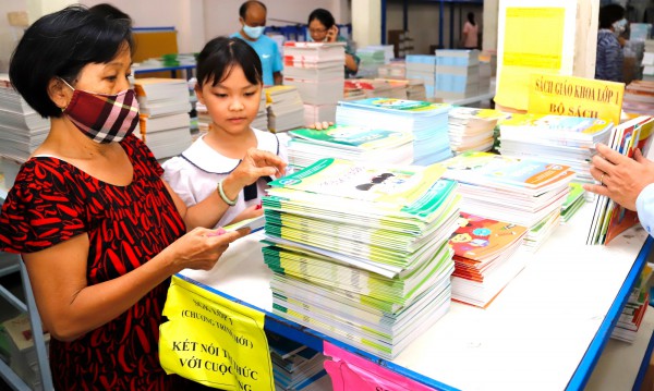 Băn khoăn lựa chọn sách giáo khoa chương trình mới