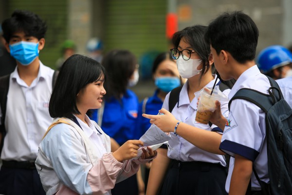 Báo Thanh Niên đăng gợi ý giải đề các môn thi tuyển sinh lớp 10 TP.HCM