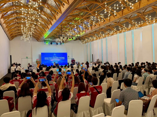 Báo Thanh Niên với trách nhiệm phát triển nguồn nhân lực truyền thông Báo Thanh Niên với trách nhiệm phát triển nguồn nhân lực truyền thông