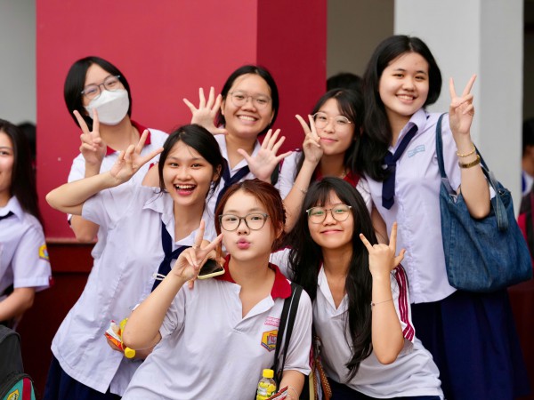 Bắt đầu kỳ thi tốt nghiệp THPT có số lượng thí sinh đông nhất trước nay Bắt đầu kỳ thi tốt nghiệp THPT có số lượng thí sinh đông nhất trước nay