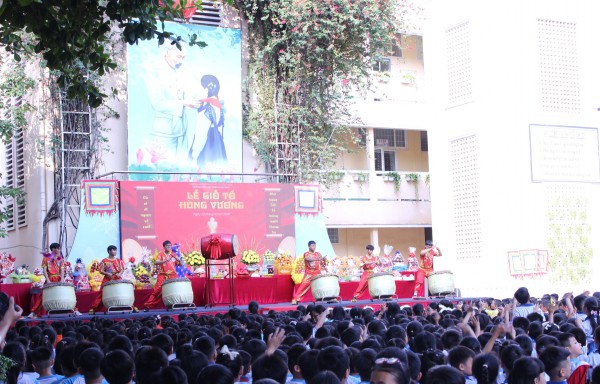 Bất ngờ với hoạt cảnh sân khấu hóa lễ Giỗ tổ Hùng Vương tại TP.HCM