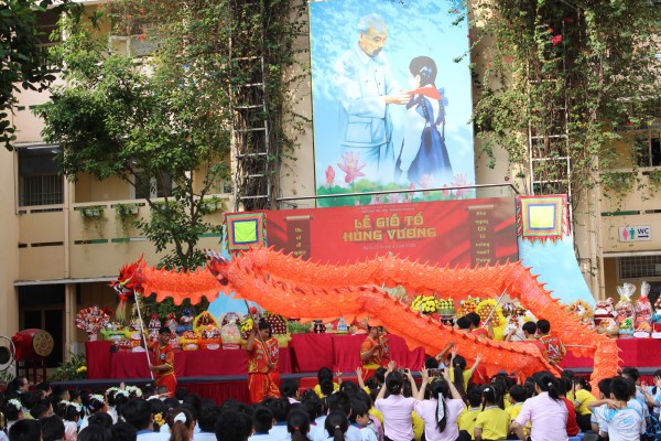 Bất ngờ với hoạt cảnh sân khấu hóa lễ Giỗ tổ Hùng Vương tại TP.HCM