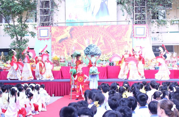 Bất ngờ với hoạt cảnh sân khấu hóa lễ Giỗ tổ Hùng Vương tại TP.HCM