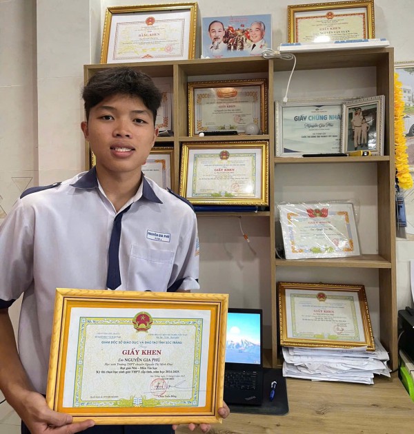 Bí quyết của nam sinh Cần Thơ sở hữu nhiều sáng chế công nghệ độc đáo Bí quyết của nam sinh Cần Thơ sở hữu nhiều sáng chế công nghệ độc đáo