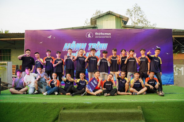 Bí quyết của sinh viên làm thêm nhiều mà vẫn học giỏi Bí quyết của sinh viên làm thêm nhiều mà vẫn học giỏi