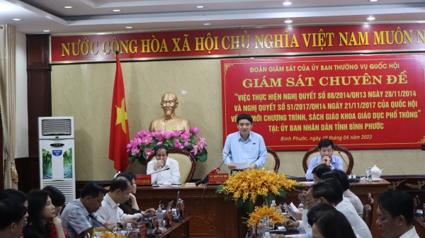 Bình Phước: Còn thiếu cơ sở vật chất, trang thiết bị dạy học cho chương trình mới