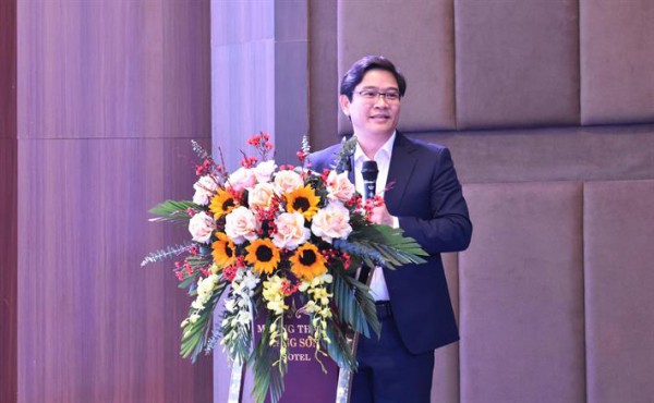 Bộ GD-ĐT bàn thí điểm học bạ điện tử ở cấp tiểu học Bộ GD-ĐT bàn thí điểm học bạ điện tử ở cấp tiểu học