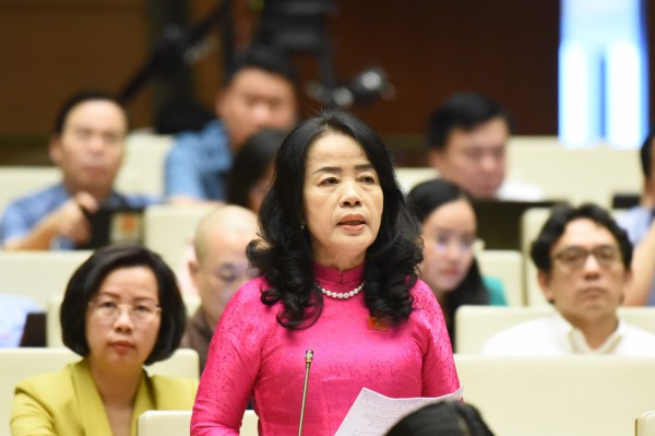 Bộ GD-ĐT biên soạn một bộ SGK: Nên hay không?