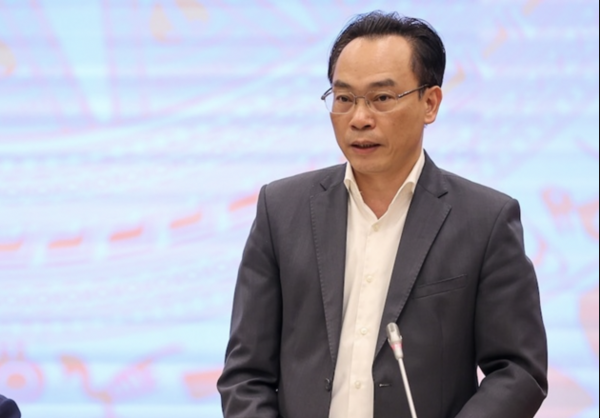 Bộ GD-ĐT cân nhắc bỏ xét tuyển sớm Bộ GD-ĐT cân nhắc bỏ xét tuyển sớm