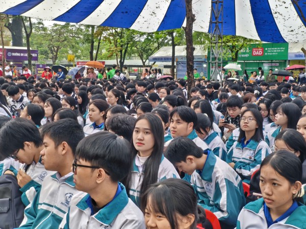 Bộ GD-ĐT lưu ý điểm mới của kỳ thi tốt nghiệp THPT 2026 Bộ GD-ĐT lưu ý điểm mới của kỳ thi tốt nghiệp THPT 2026