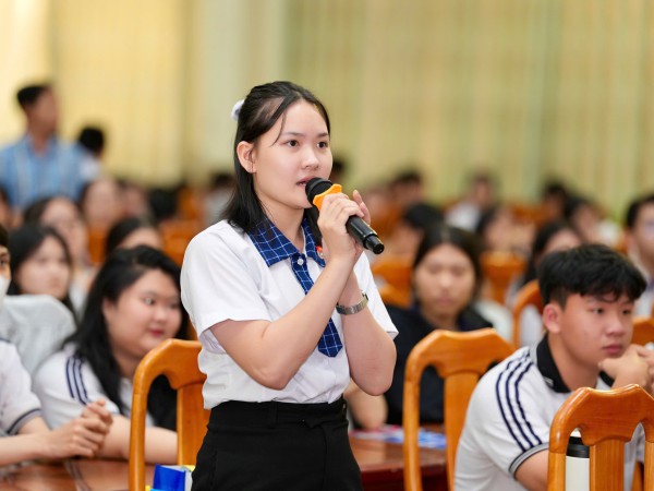 Bộ GD-ĐT nêu lý do điều chỉnh quy chế tuyển sinh ĐH 2026