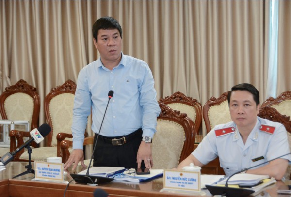 Bộ trưởng Bộ GD-ĐT: Thi tốt nghiệp THPT không phó thác cho máy móc