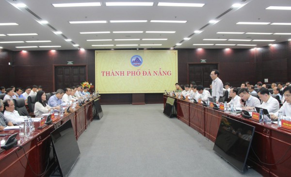 Bộ trưởng yêu cầu siết bảo mật đề thi THPT 2026 trước gian lận công nghệ cao