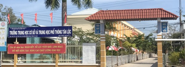 Cà Mau: Kỷ luật về mặt Đảng hiệu trưởng vi phạm vận động tiền xã hội hóa