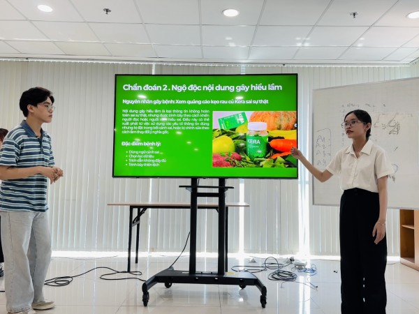 Cách Gen Z 'giải độc thông tin' trong cuộc chiến tin giả Cách Gen Z 'giải độc thông tin' trong cuộc chiến tin giả