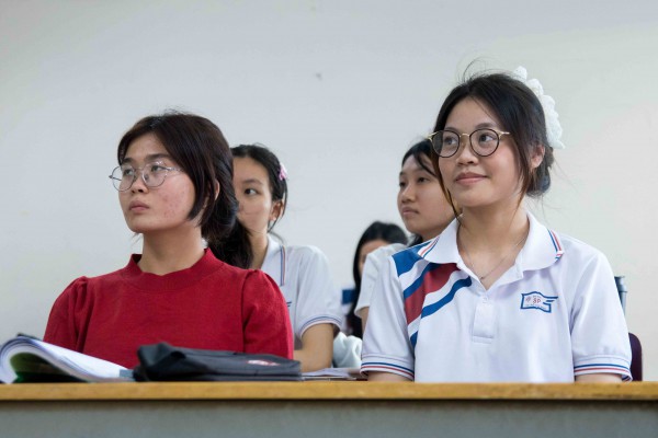 Cần coi tiếng Anh là công cụ, không phải là môn học Cần coi tiếng Anh là công cụ, không phải là môn học