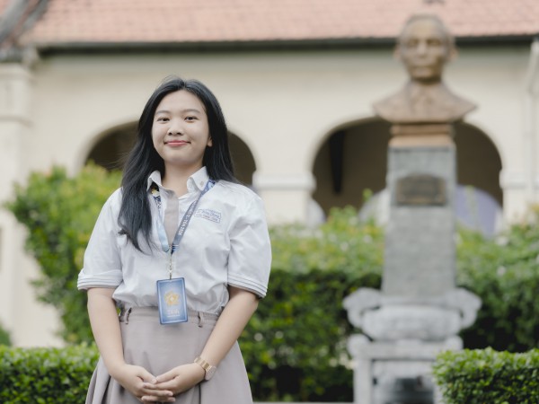 Cao điểm ôn thi tốt nghiệp THPT: Người 'áp lực kinh khủng', người giảm lo âu