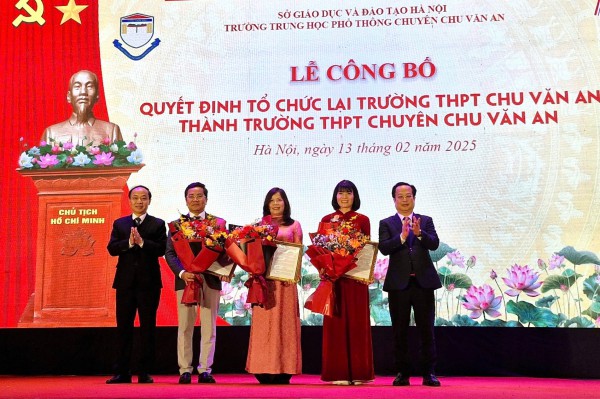 Chấm dứt tuyển lớp không chuyên vào Trường THPT Chu Văn An