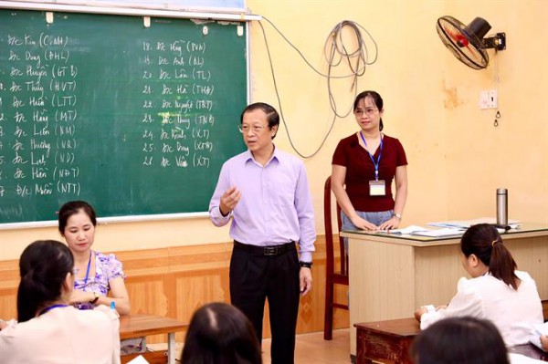 Chấm thi tốt nghiệp THPT môn tự luận đảm bảo nghiêm túc, công bằng Chấm thi tốt nghiệp THPT môn tự luận đảm bảo nghiêm túc, công bằng