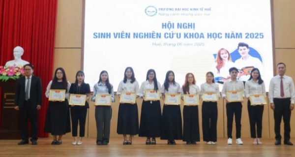 ChatGPT có làm ‘mòn’ tư duy độc lập, sáng tạo của sinh viên? ChatGPT có làm ‘mòn’ tư duy độc lập, sáng tạo của sinh viên?