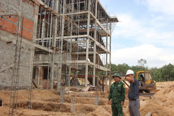 Chạy đua tiến độ hoàn thành trường liên cấp biên giới