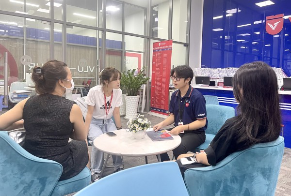 Chưa được công nhận bằng tiến sĩ, một trưởng khoa trường ĐH bị miễn nhiệm Chưa được công nhận bằng tiến sĩ, một trưởng khoa trường ĐH bị miễn nhiệm