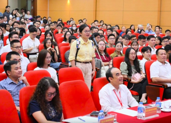 Chương trình đào tạo, lương của bác sĩ nội trú và bác sĩ chuyên khoa ra sao? Chương trình đào tạo, lương của bác sĩ nội trú và bác sĩ chuyên khoa ra sao?