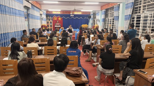 Chuyển công tác giáo viên phạt học sinh tự đâm kim tiêm vào tay