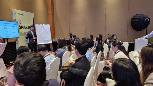 Chuyên gia Viện Khảo thí giáo dục Mỹ chỉ cách luyện chứng chỉ TOEFL cải tiến Chuyên gia Viện Khảo thí giáo dục Mỹ chỉ cách luyện chứng chỉ TOEFL cải tiến
