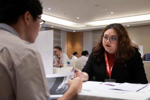 Chuyên gia bày cách ứng dụng AI ôn thi IELTS đạt điểm cao