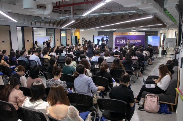 Chuyên gia nhận định học sinh đang bị định hướng giáo dục kiểu ‘vội vàng, ngắn hạn’